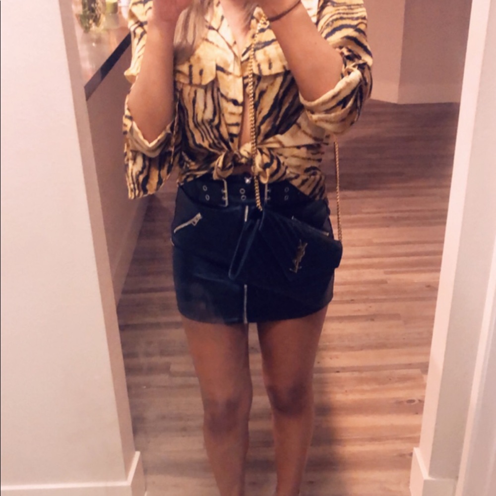 Zara animal print top